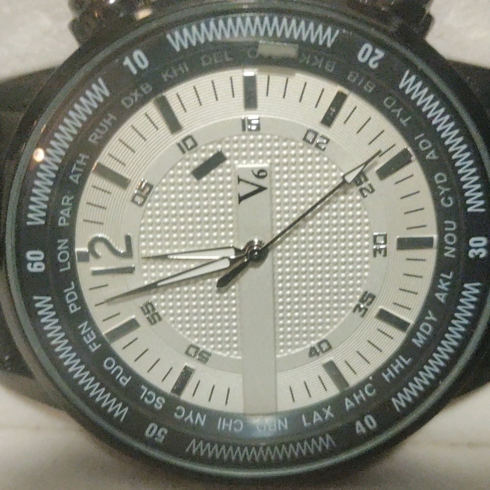 Vintage watch ( needs repair)